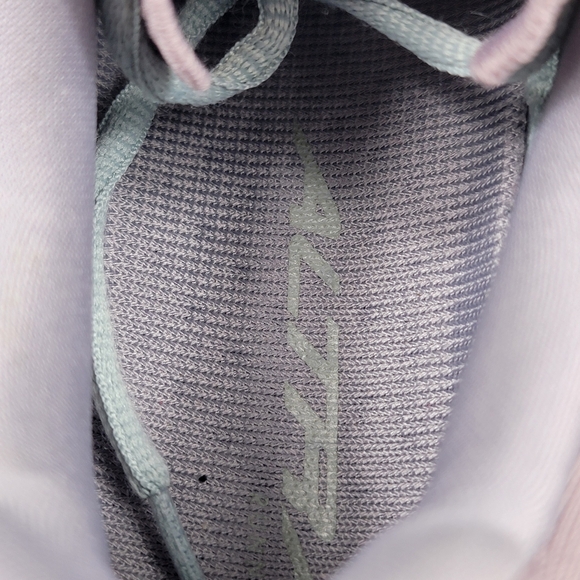 Altra Escalanta 4 Women’s 7 - Picture 8 of 11